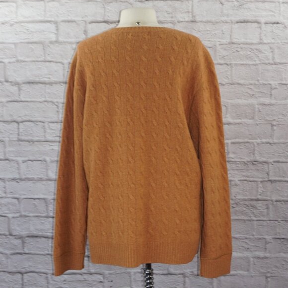 Vintage Y2K Banana Republic Wool Angora Cashmere Cable Knit Sweater - Picture 2 of 7